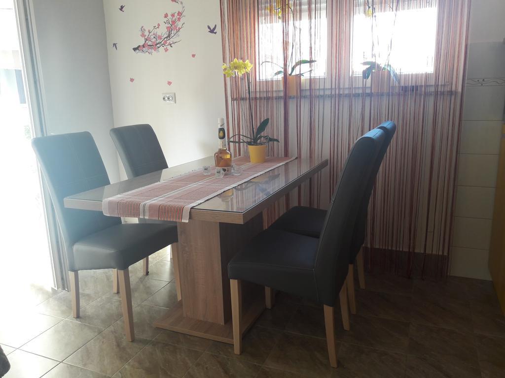 Apartman Hana Pula
